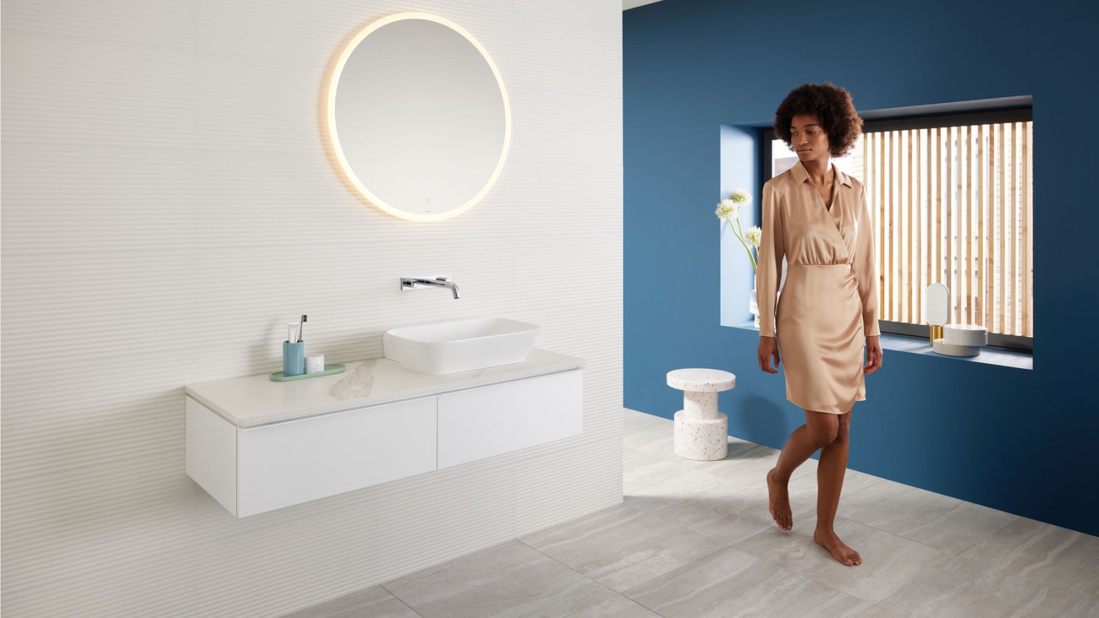 Mix & Match: Geberit ONE lay-on washbasin with iCon cabinet Mix & Match: Geberit ONE lay-on washbasin with iCon cabinet