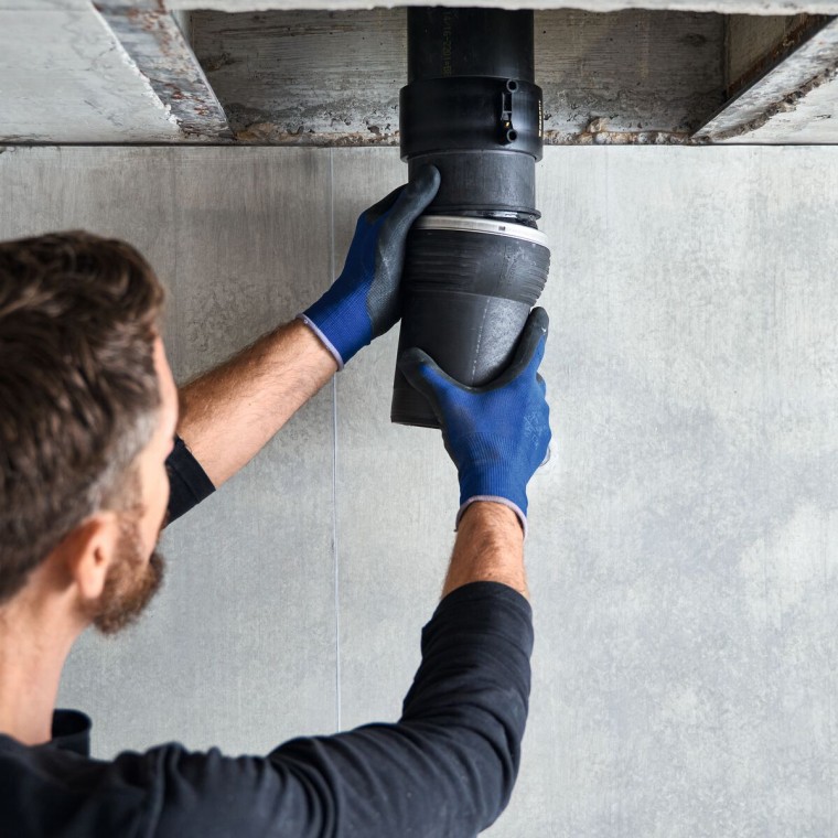 Instalimi i pjesës lidhëse Geberit Silent-db20 Offset