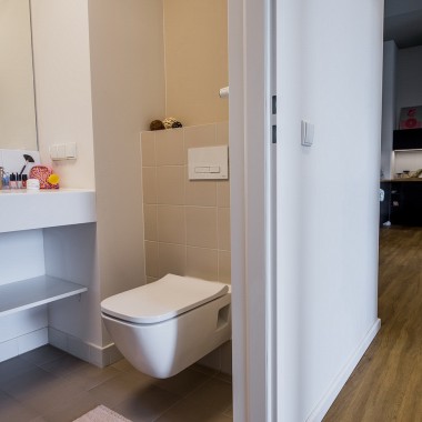 A design that increases space: a mini bathroom in an apartment unit in the LivinnX student residence (© Jaroslaw Kakal/Geberit) A design that increases space: a mini bathroom in an apartment unit in the LivinnX student residence (© Jaroslaw Kakal/Geberit)