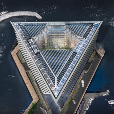 The triangular roof construction including the glass dome has to withstand wind and weather despite its exposed location (©Foster&Partners) The triangular roof construction including the glass dome has to withstand wind and weather despite its exposed location (©Foster&Partners)