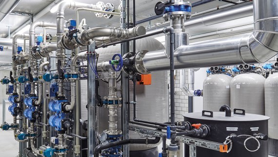 Industrial applications and shipbuilding with Geberit Industrial applications and shipbuilding with Geberit