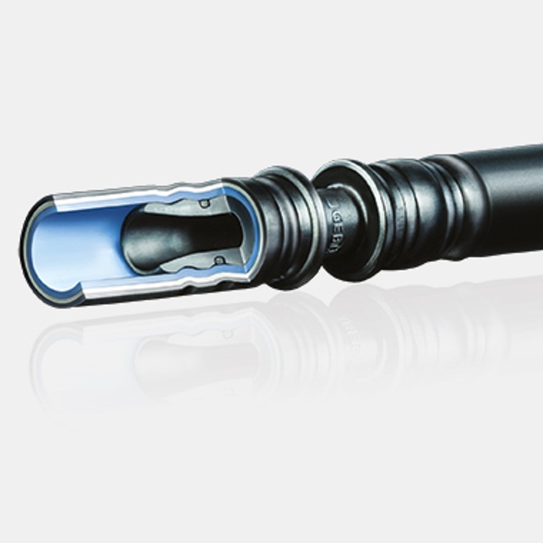 Një lidhje Geberit Mepla ndërmjet pjesës lidhëse dhe tubit